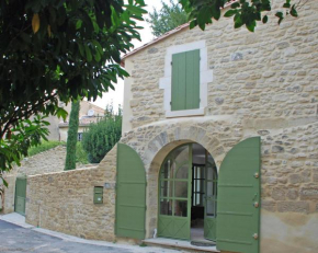 Maison de charme Uzès, parking privé